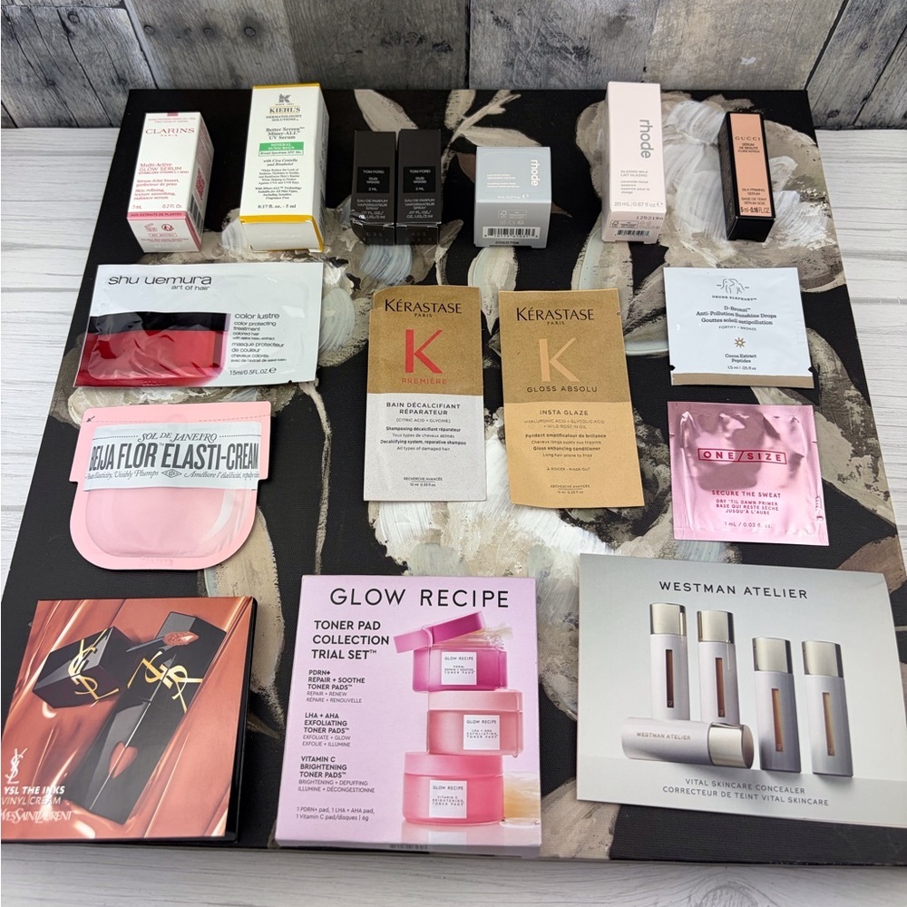 NEW Rhode Gucci Tom Ford YSL & More 16 Piece Deluxe Sample Set.
